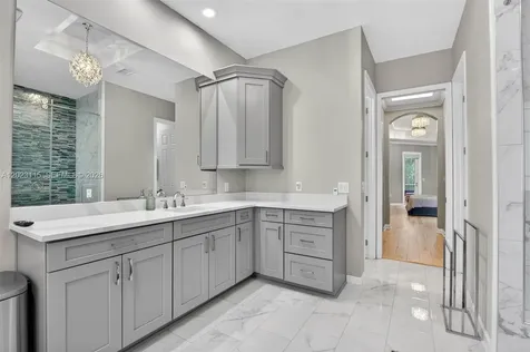805 NW 124th Avenue Coral Springs FL 33071