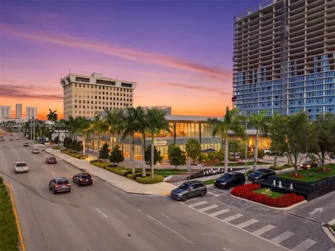 1006 E Hallandale Beach Boulevard Hallandale Beach FL 33009