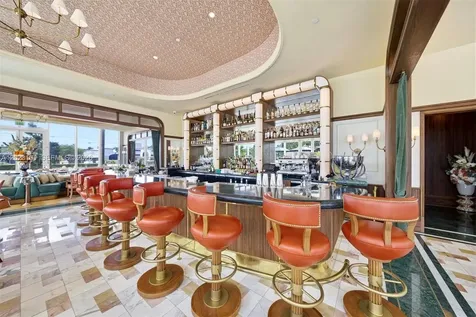 1006 E Hallandale Beach Boulevard Hallandale Beach FL 33009