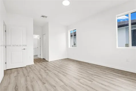 22555 SW 125th Avenue Miami FL 33170