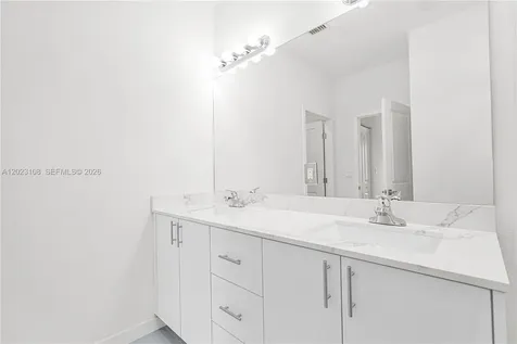 22555 SW 125th Avenue Miami FL 33170