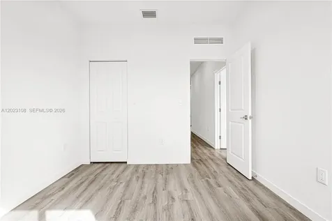 22555 SW 125th Avenue Miami FL 33170