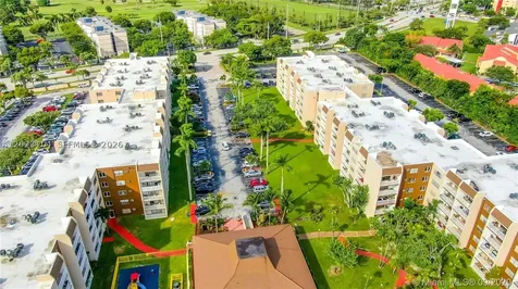 6930 Miami Gardens Drive Hialeah FL 33015