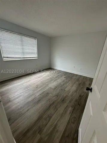 6930 Miami Gardens Drive Hialeah FL 33015