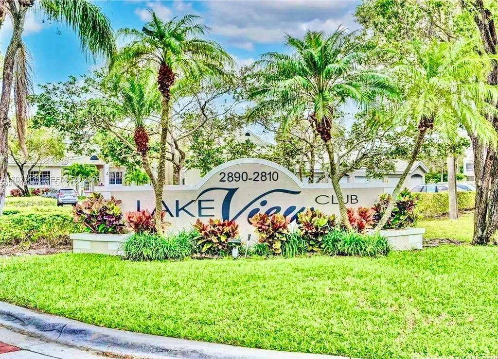 2880 N Oakland Forest Drive Oakland Park FL 33309