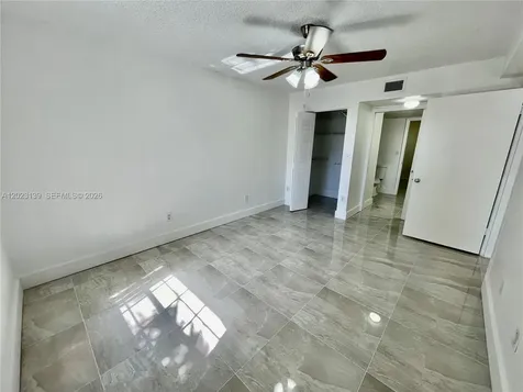 2880 N Oakland Forest Drive Oakland Park FL 33309