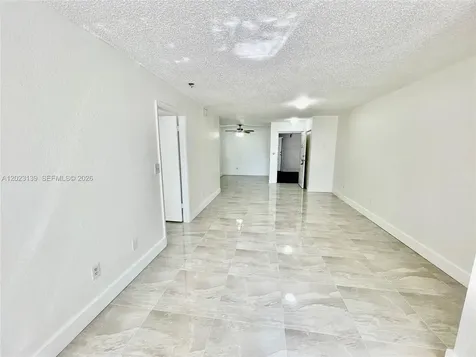 2880 N Oakland Forest Drive Oakland Park FL 33309