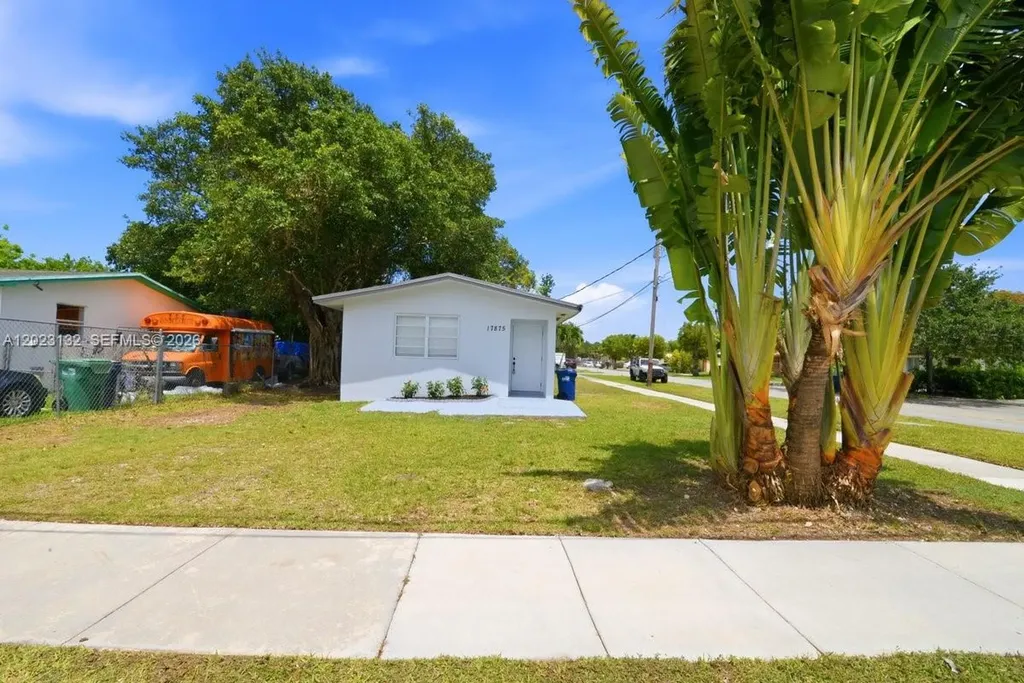 17875 SW 103rd Avenue Miami FL 33157