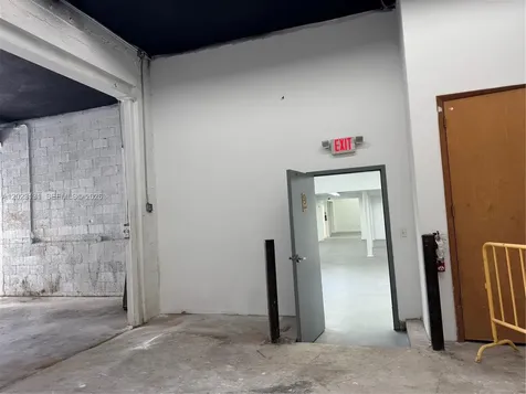239 NW 26th Street Miami FL 33127