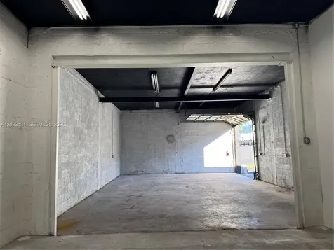 239 NW 26th Street Miami FL 33127