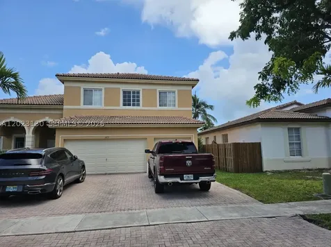 1423 NE 40th Road Homestead FL 33033