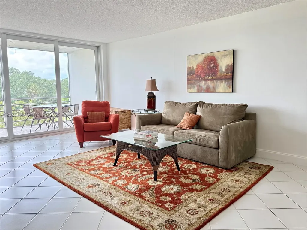 2671 S Course Drive Pompano Beach FL 33069