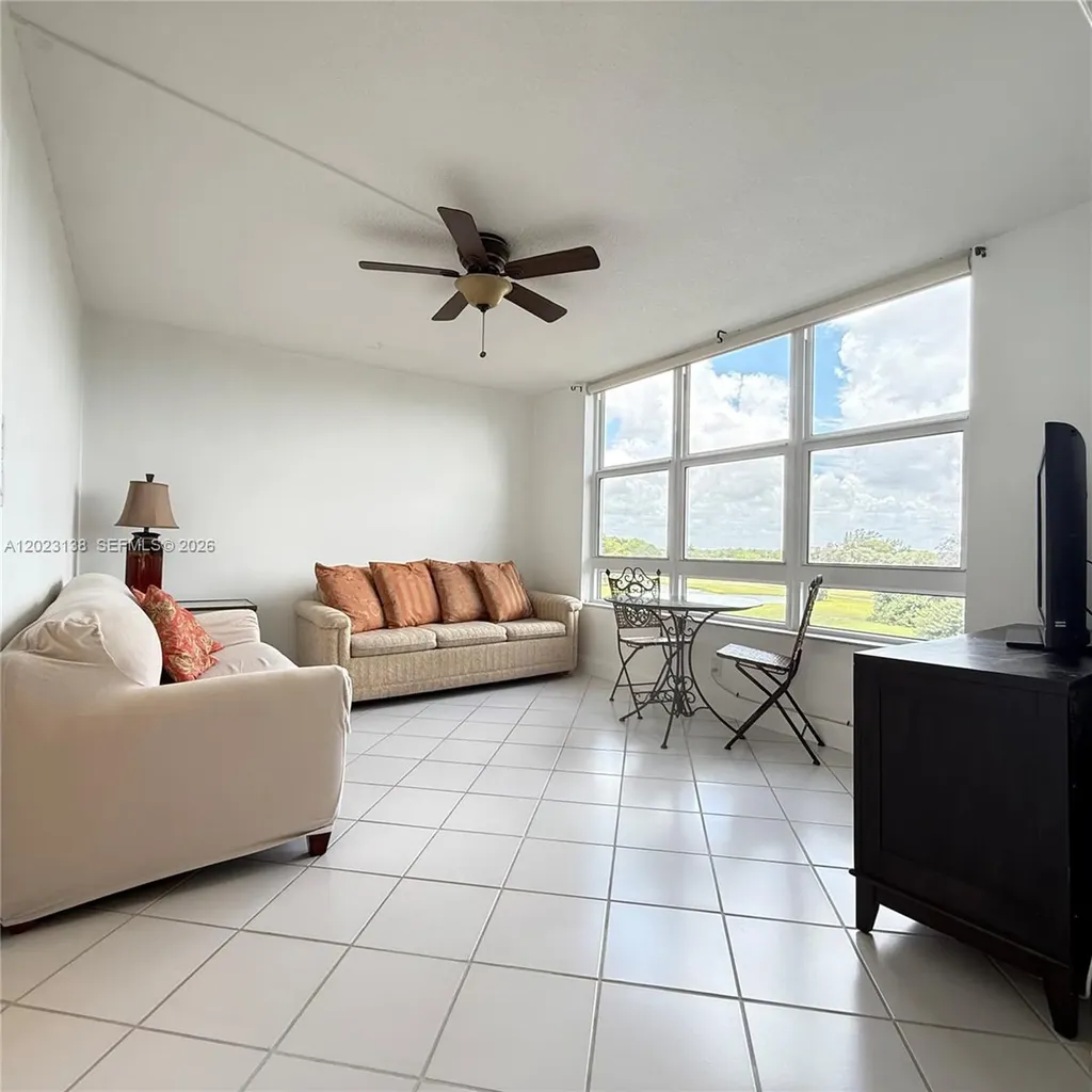 2671 S Course Drive Pompano Beach FL 33069