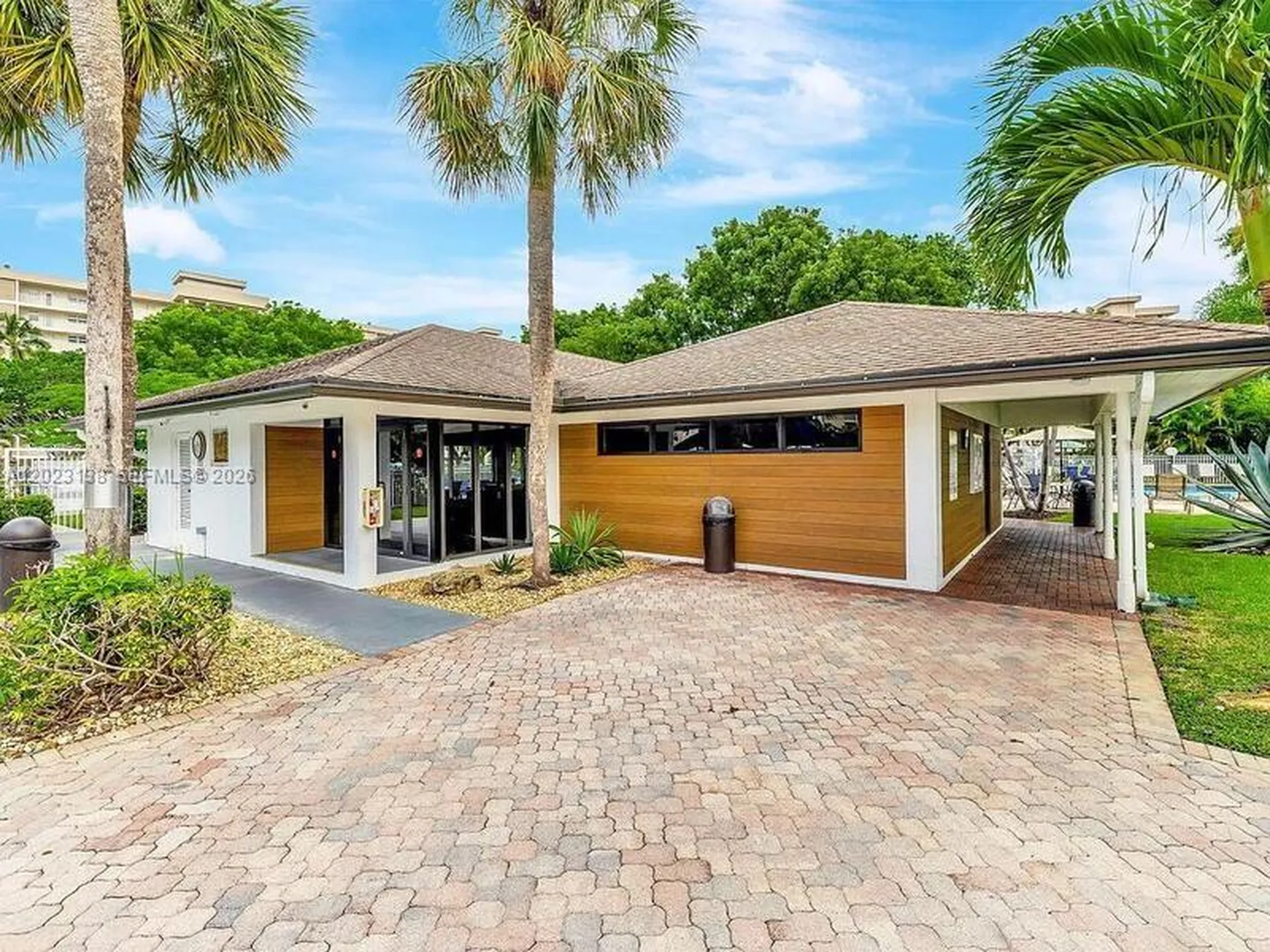 2671 S Course Drive Pompano Beach FL 33069