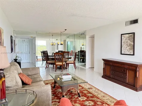 2671 S Course Drive Pompano Beach FL 33069