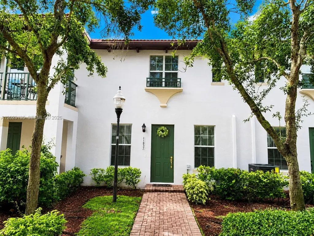 11837 SW 27th Street Miramar FL 33025
