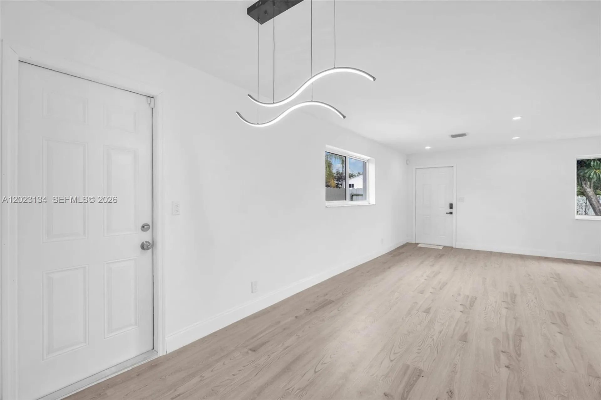 2572 NW 20th Street Fort Lauderdale FL 33311