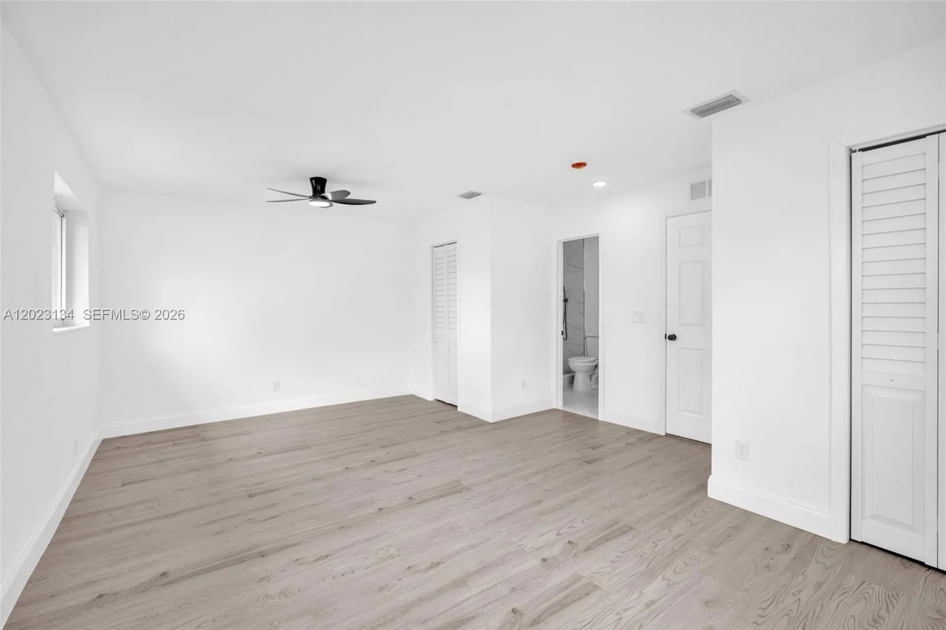 2572 NW 20th Street Fort Lauderdale FL 33311