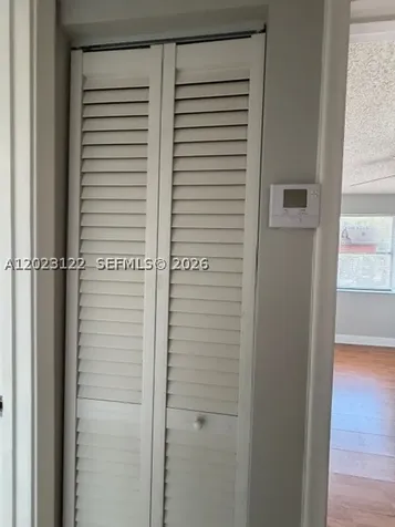 2570 W 67th Place Hialeah FL 33016