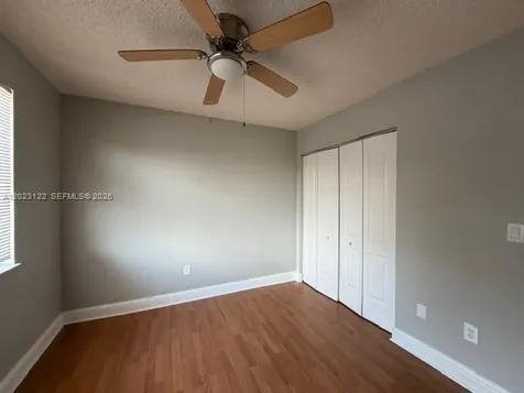 2570 W 67th Place Hialeah FL 33016