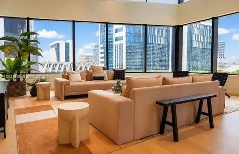225 N Miami Avenue Miami FL 33128