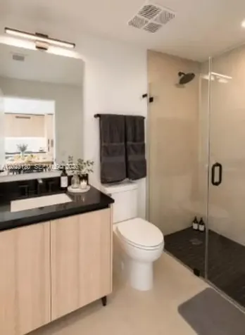 225 N Miami Avenue Miami FL 33128
