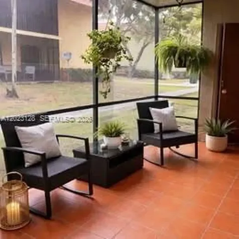 9800 Hammocks Boulevard Miami FL 33196