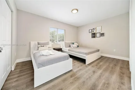 1770 NW 55th Street Miami FL 33142