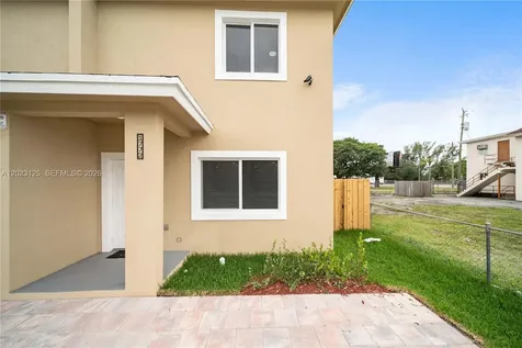 1770 NW 55th Street Miami FL 33142