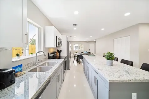 1770 NW 55th Street Miami FL 33142