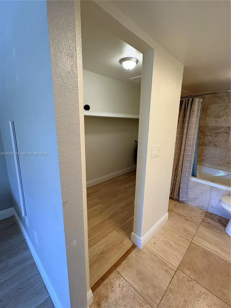 2510 SE 16th Place Other City - In The State Of Florida FL 33904