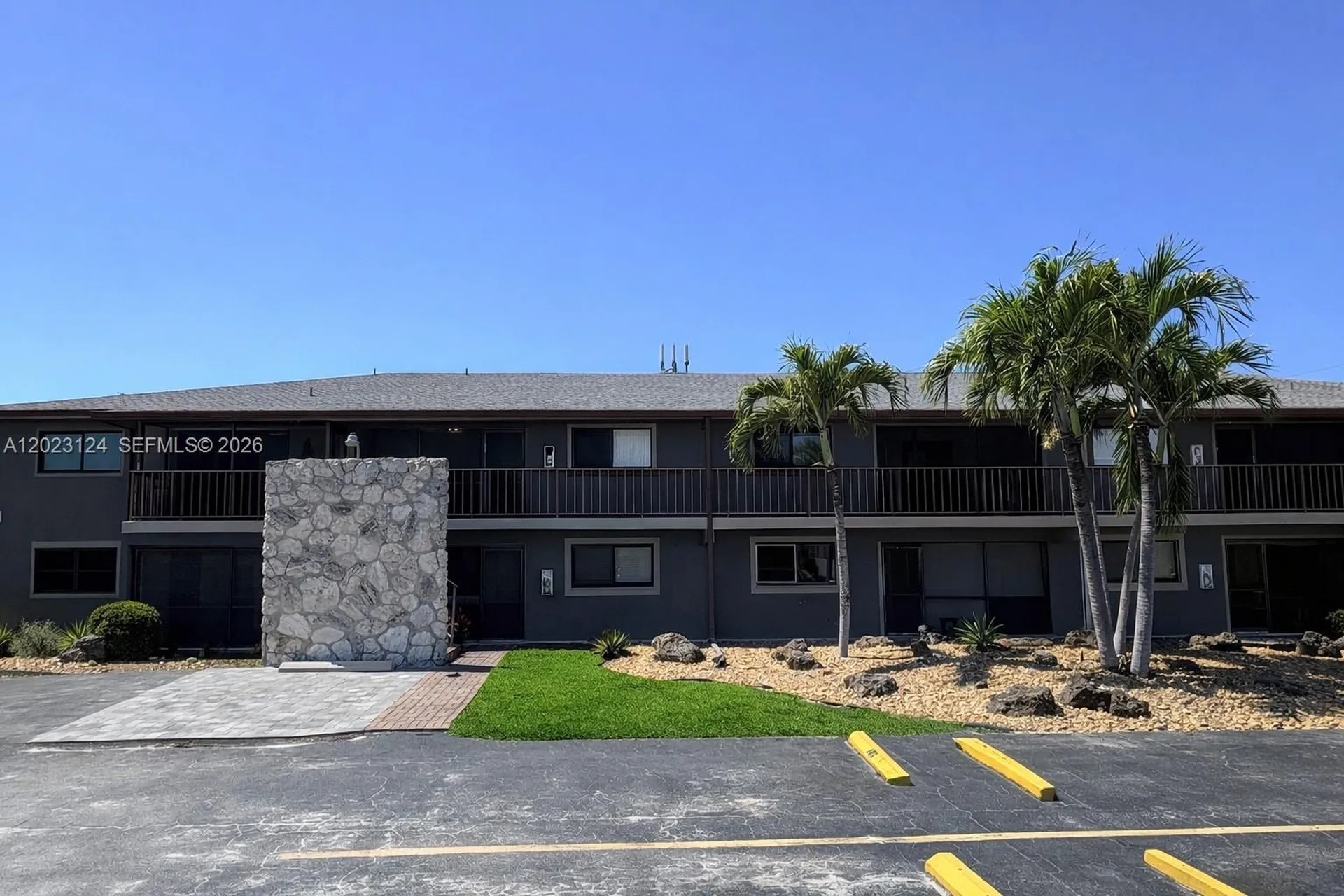 2510 SE 16th Place Other City - In The State Of Florida FL 33904