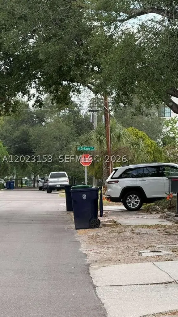 608 S Tampania Other City - In The State Of Florida FL 33609