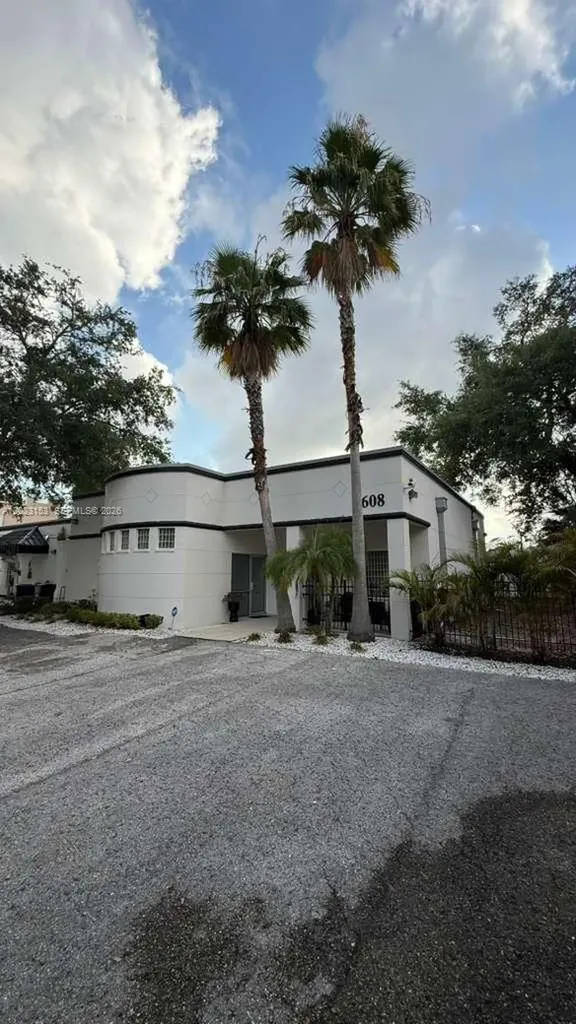 608 S Tampania Other City - In The State Of Florida FL 33609