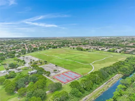 2524 SE 16th Road Homestead FL 33035