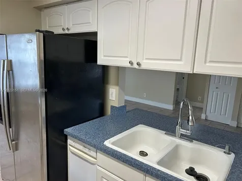 301 SW 86th Avenue Pembroke Pines FL 33025