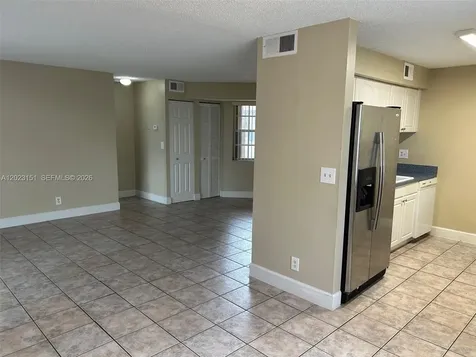 301 SW 86th Avenue Pembroke Pines FL 33025