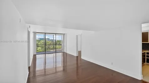20335 W Country Club Drive Aventura FL 33180