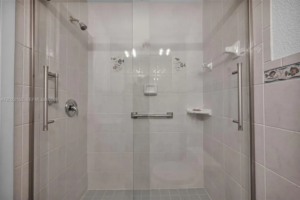 330 Briarwood Circle Hollywood FL 33024