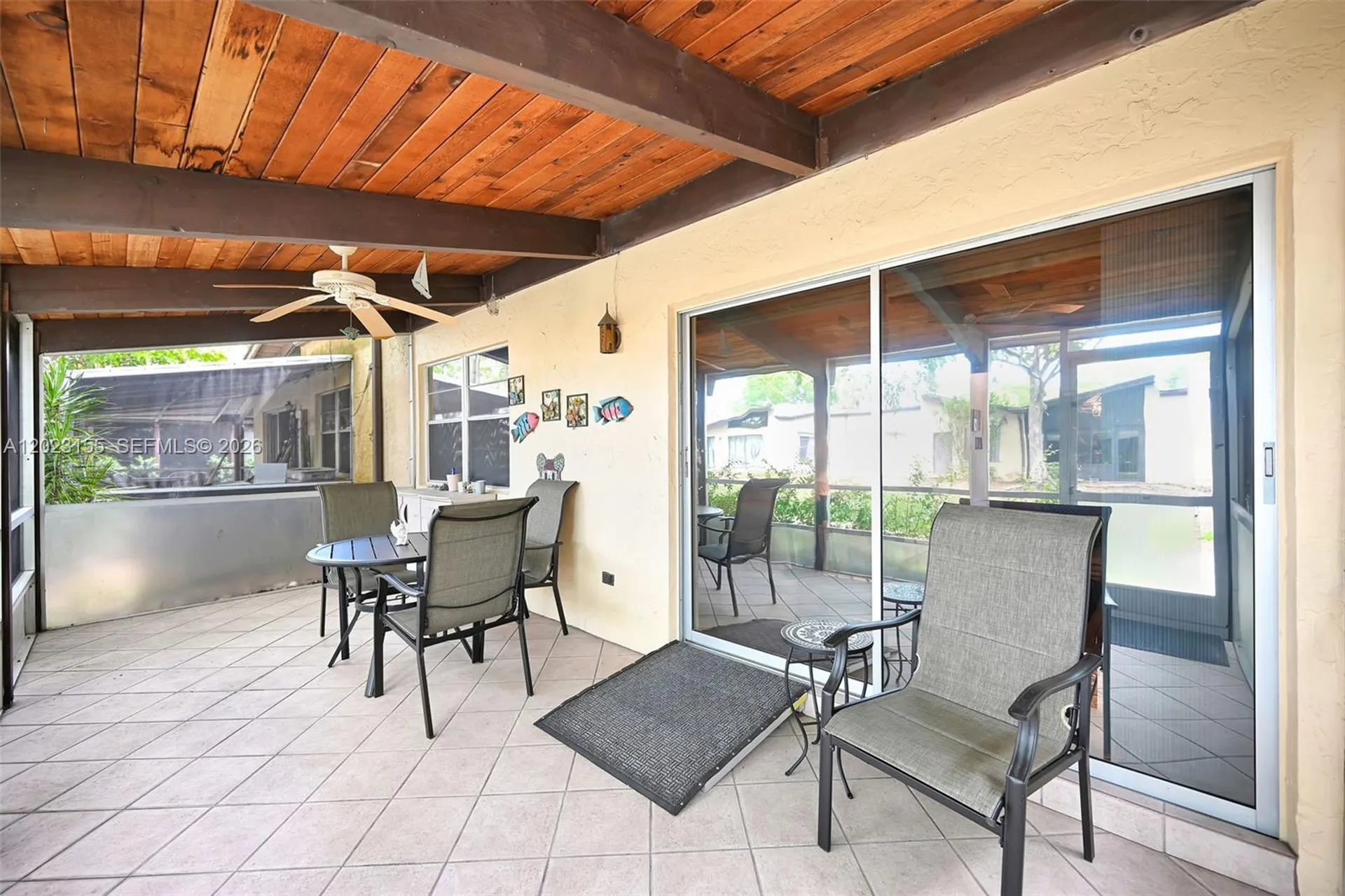 330 Briarwood Circle Hollywood FL 33024