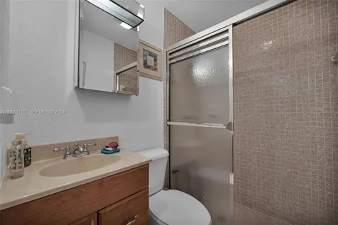 330 Briarwood Circle Hollywood FL 33024