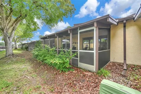 330 Briarwood Circle Hollywood FL 33024