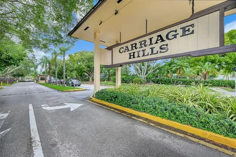 330 Briarwood Circle Hollywood FL 33024