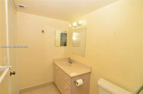 7985 SW 86th Street Miami FL 33143