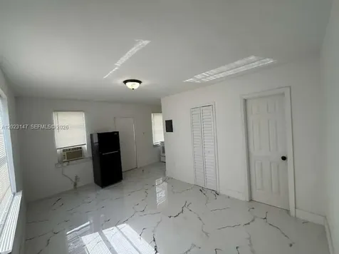 2773 NW 57th Street Miami FL 33142