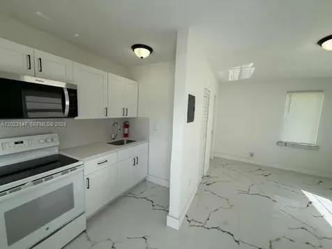 2773 NW 57th Street Miami FL 33142