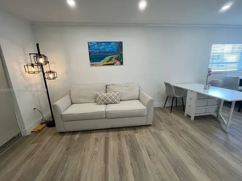 6965 Harding Avenue Miami Beach FL 33141