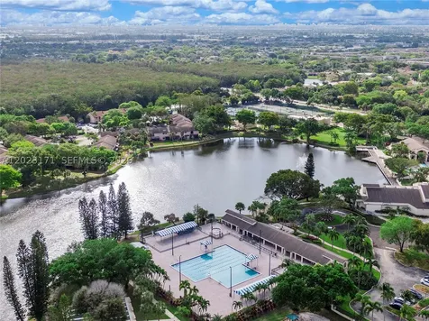 4111 Coral Tree Circle Coconut Creek FL 33073