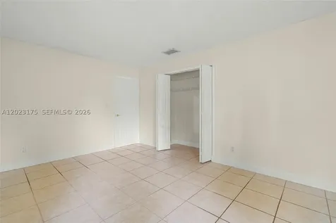 9367 SW 1st Street Plantation FL 33324