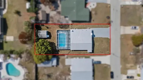 1013 Hispana Avenue Fort Pierce FL 34982